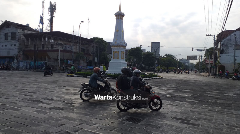 Simpang+Tugu+mulai+ditata