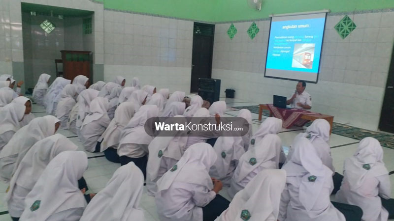 Suasana+sosialisasi