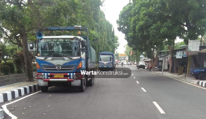 Parkir+liar+di+ruas+Mulungan+-+Drono+kembali+muncul
